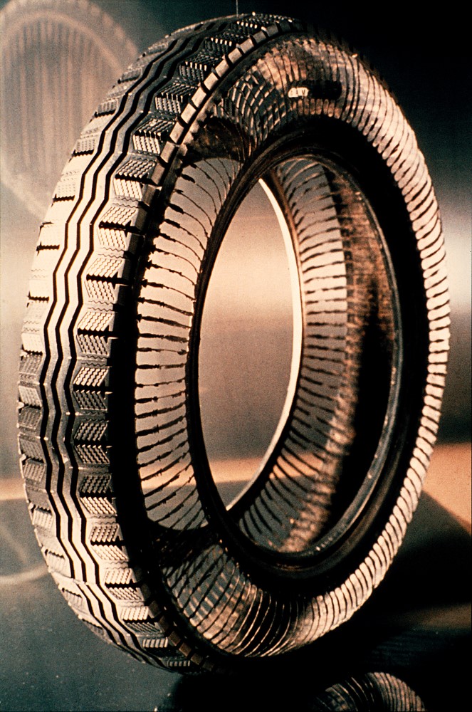 Prototype de radial Michelin de 1946